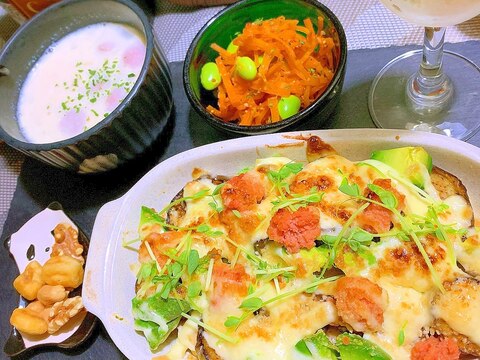 茄子とアボカドの明太マヨチーズポテトグラタン